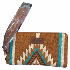 Wrangler x Montana West Southwestern Knitted Wristlet
